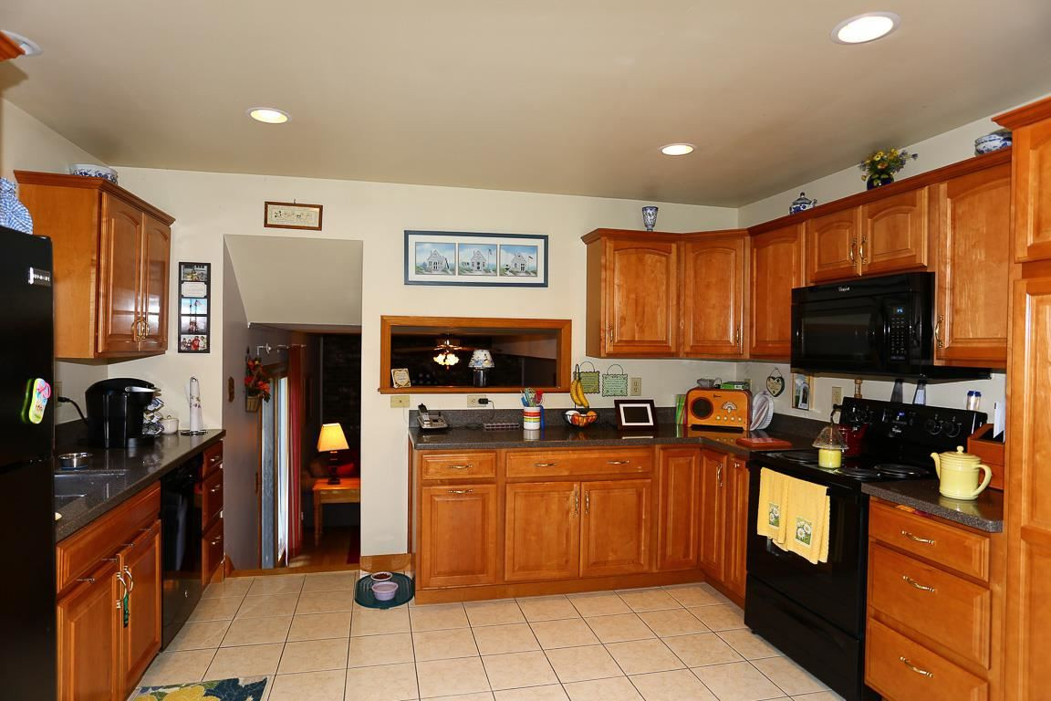 14 Adare Road Troy, NY 12180 - Photo 9 of 20 Photo 9