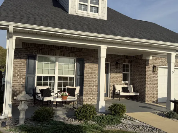 $381,900 | 16 Aurora Circle, Fayetteville, TN 37334