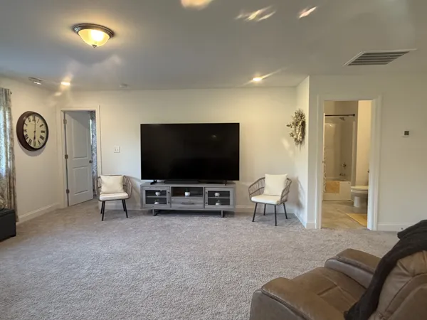 $381,900 | 16 Aurora Circle, Fayetteville, TN 37334