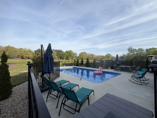 $381,900 | 16 Aurora Circle, Fayetteville, TN 37334