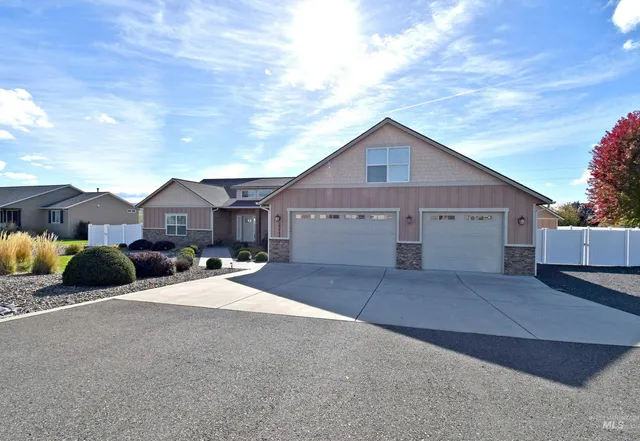 $850,000 | 2212 Wheatlands Avenue, Lewiston, ID 83501