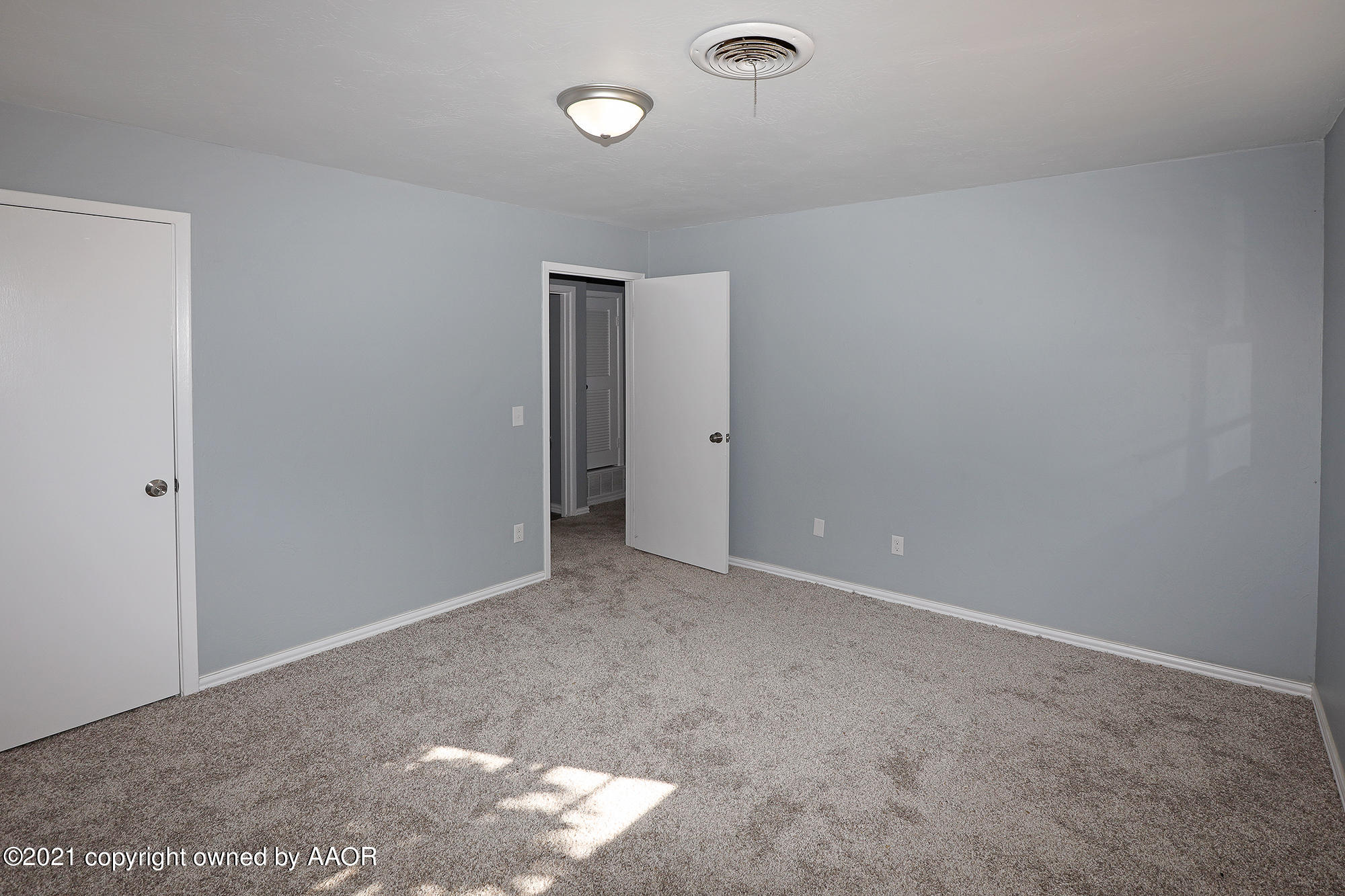 2814 Porter Drive Amarillo, TX 79110 - Photo 12 of 32 2nd Bedroom2