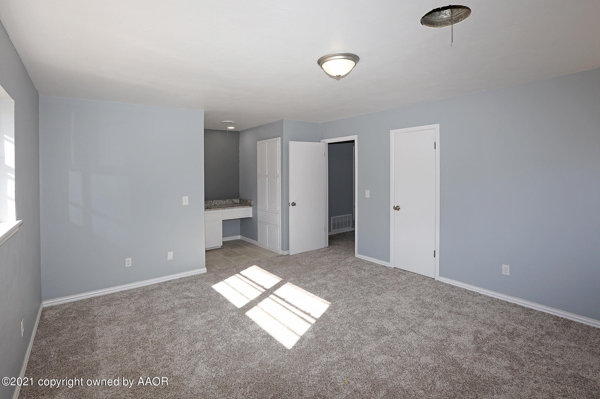 2814 Porter Drive Amarillo, TX 79110 - Photo 23 of 32 Master Bedroom3