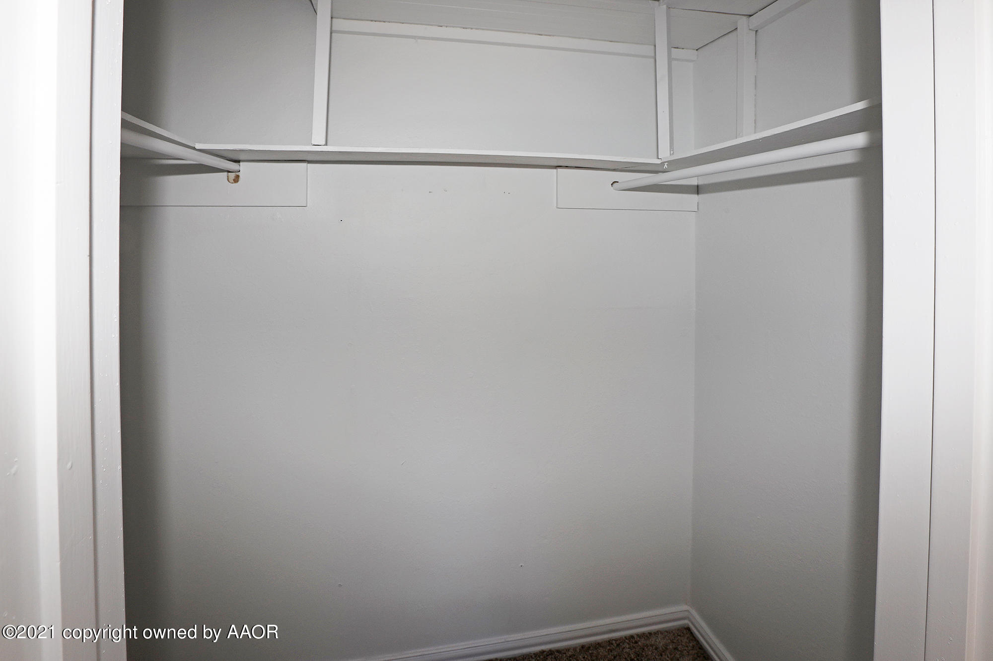 2814 Porter Drive Amarillo, TX 79110 - Photo 24 of 32 Master Closet