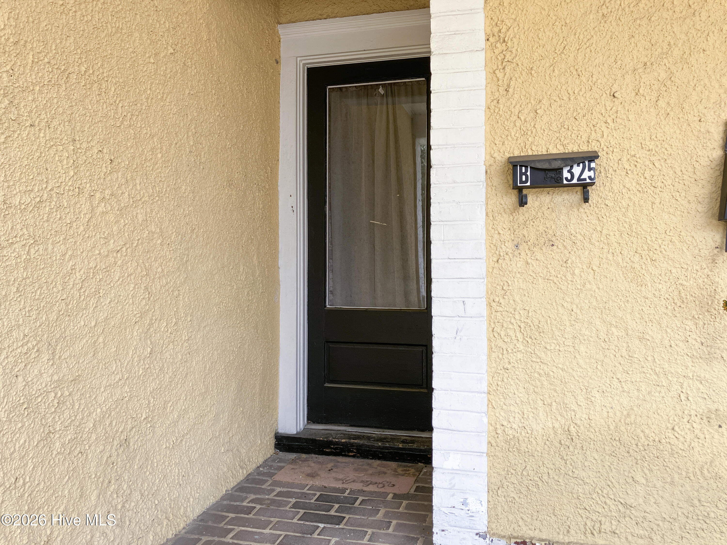 325 Ellis Street, Unit B Augusta, GA 30901 - Photo 2 of 11