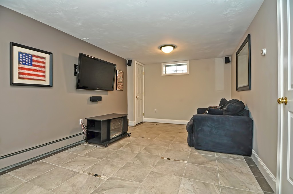 49 Cypress Road Wrentham, MA 02093 - Photo 22 of 25 Gallery Image 22