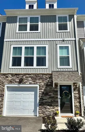 $574,999 | 10539 Waterbury Woods Way, Manassas, VA 20112