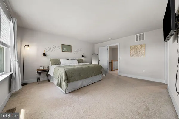 $574,999 | 10539 Waterbury Woods Way, Manassas, VA 20112