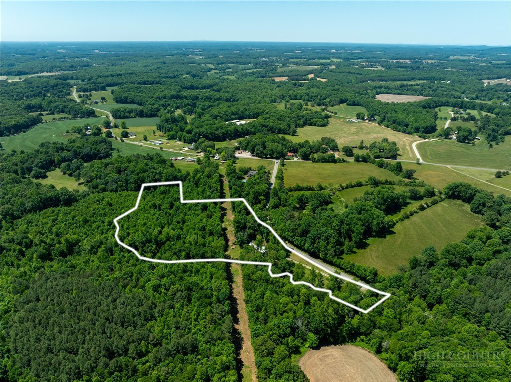 142 Pioneer Road Harmony, NC 28634 - Photo 16 of 49