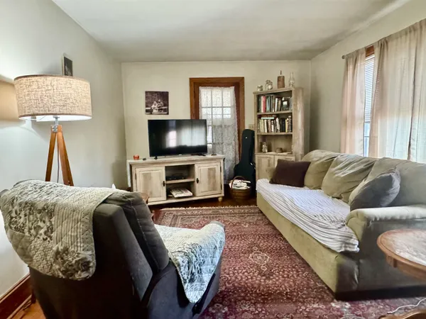 $229,900 | 206 East Bank Street, Bridgewater, VA 22812