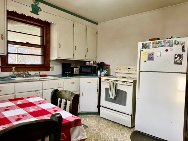 $229,900 | 206 East Bank Street, Bridgewater, VA 22812