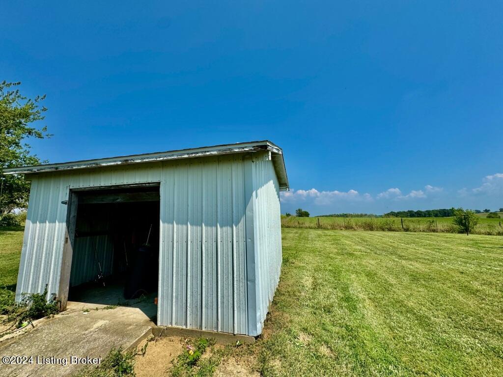1532 Jimtown Road Springfield, KY 40069 - Photo 11 of 12 011_IMG_0010