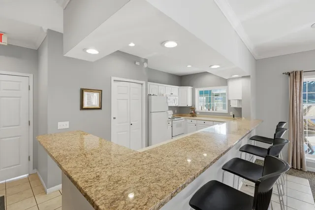 $237,500 | 802 Kottke Drive, Unit 8, Madison, WI 53719