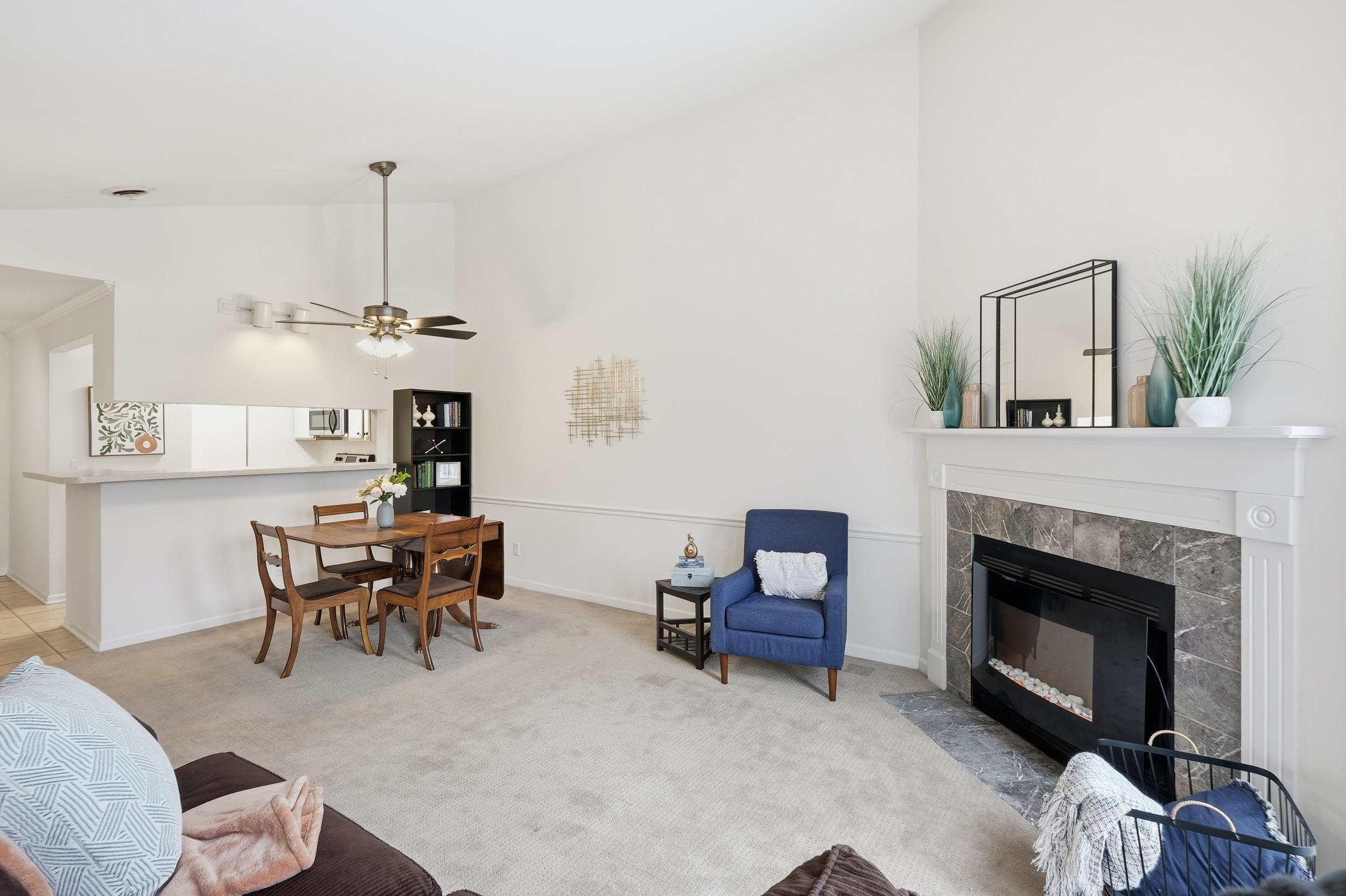 802 Kottke Drive, Unit 8 Madison, WI 53719 - Photo 6 of 46