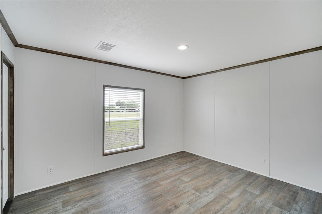 121 Geronimo Street Ferris, TX 75125 - Photo 23 of 34