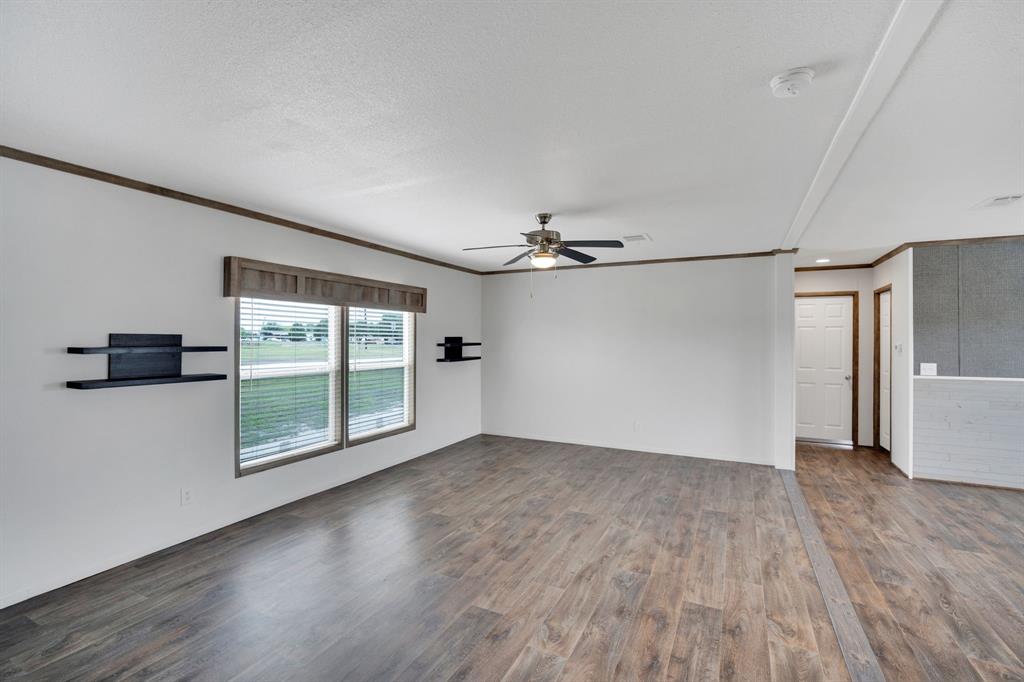 121 Geronimo Street Ferris, TX 75125 - Photo 8 of 34