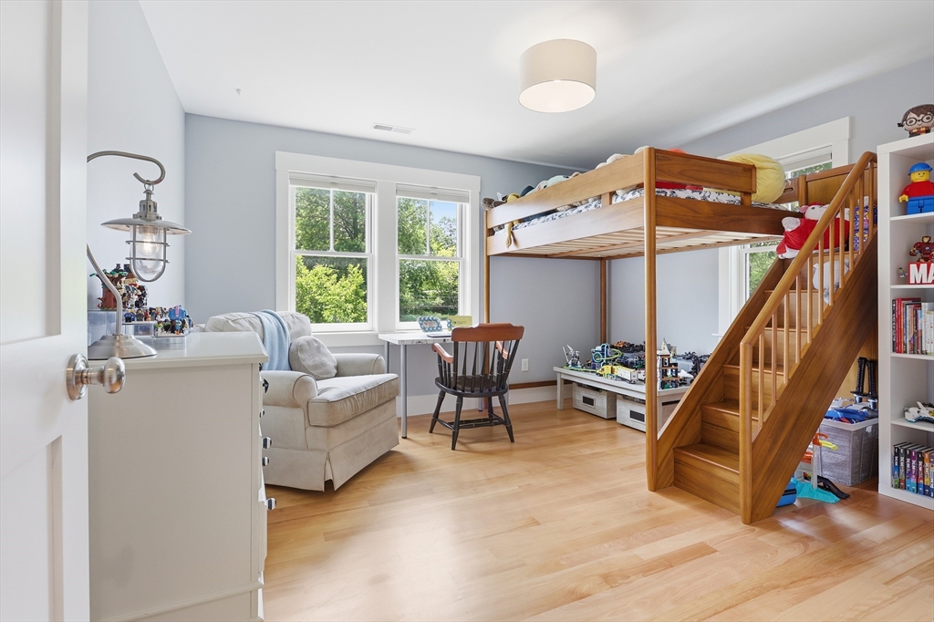 25 Stow Street Concord, MA 01742 - Photo 18 of 36