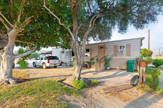 $750,000 | 36990 Dune Palms Road, Indio, CA 92203