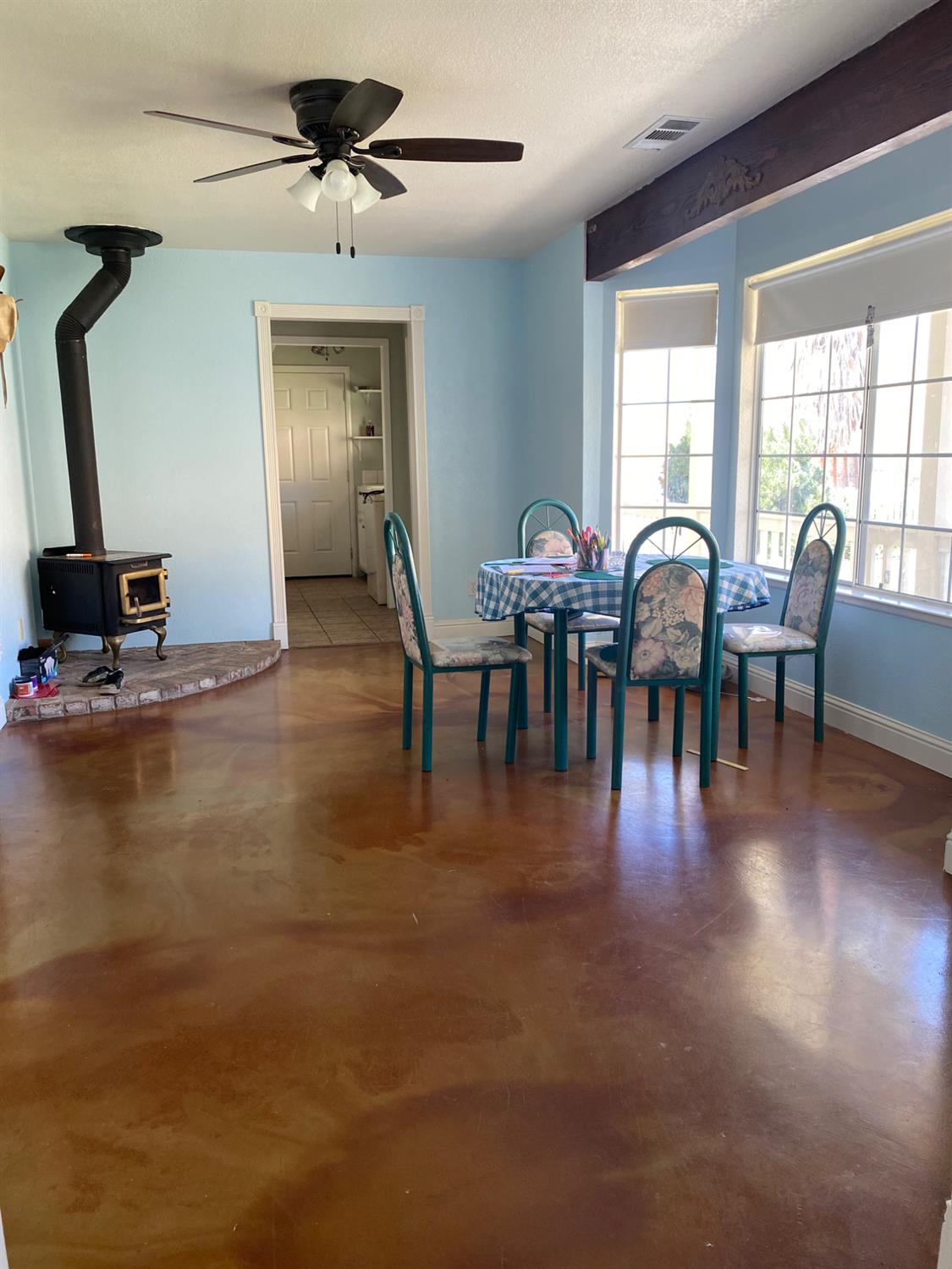 5288 North Piedra Road Sanger, CA 93657 - Photo 7 of 32