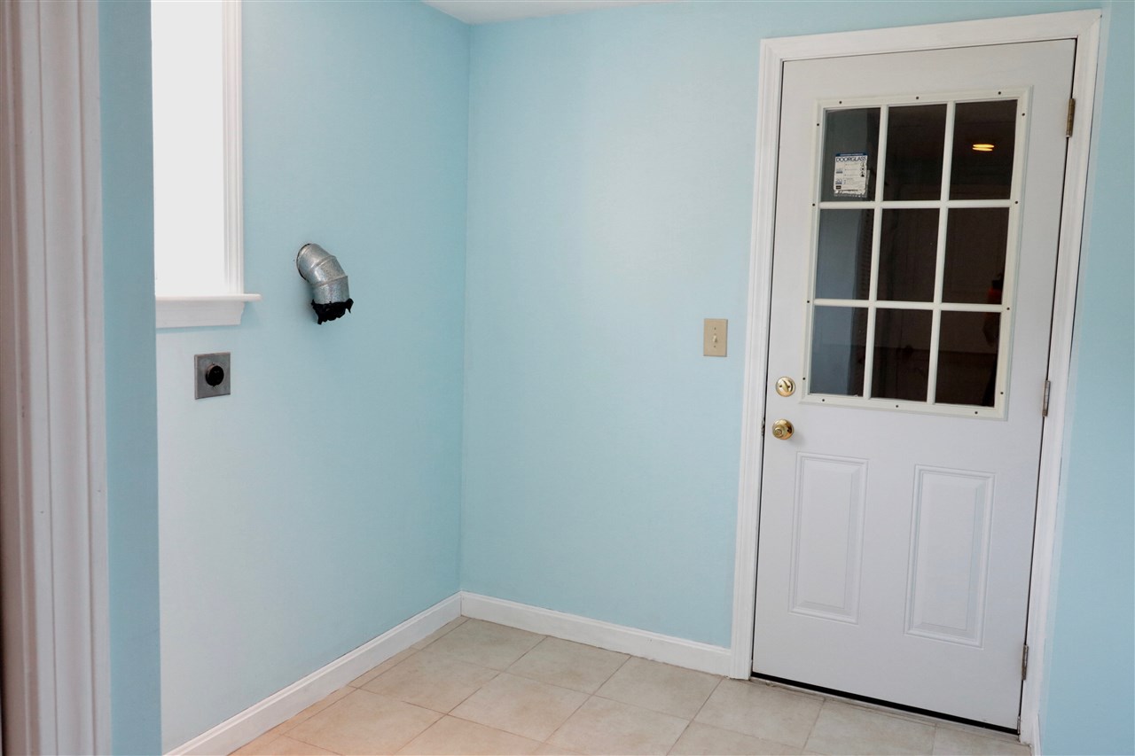 20 Holmgren Road Stratham, NH 03885 - Photo 20 of 30