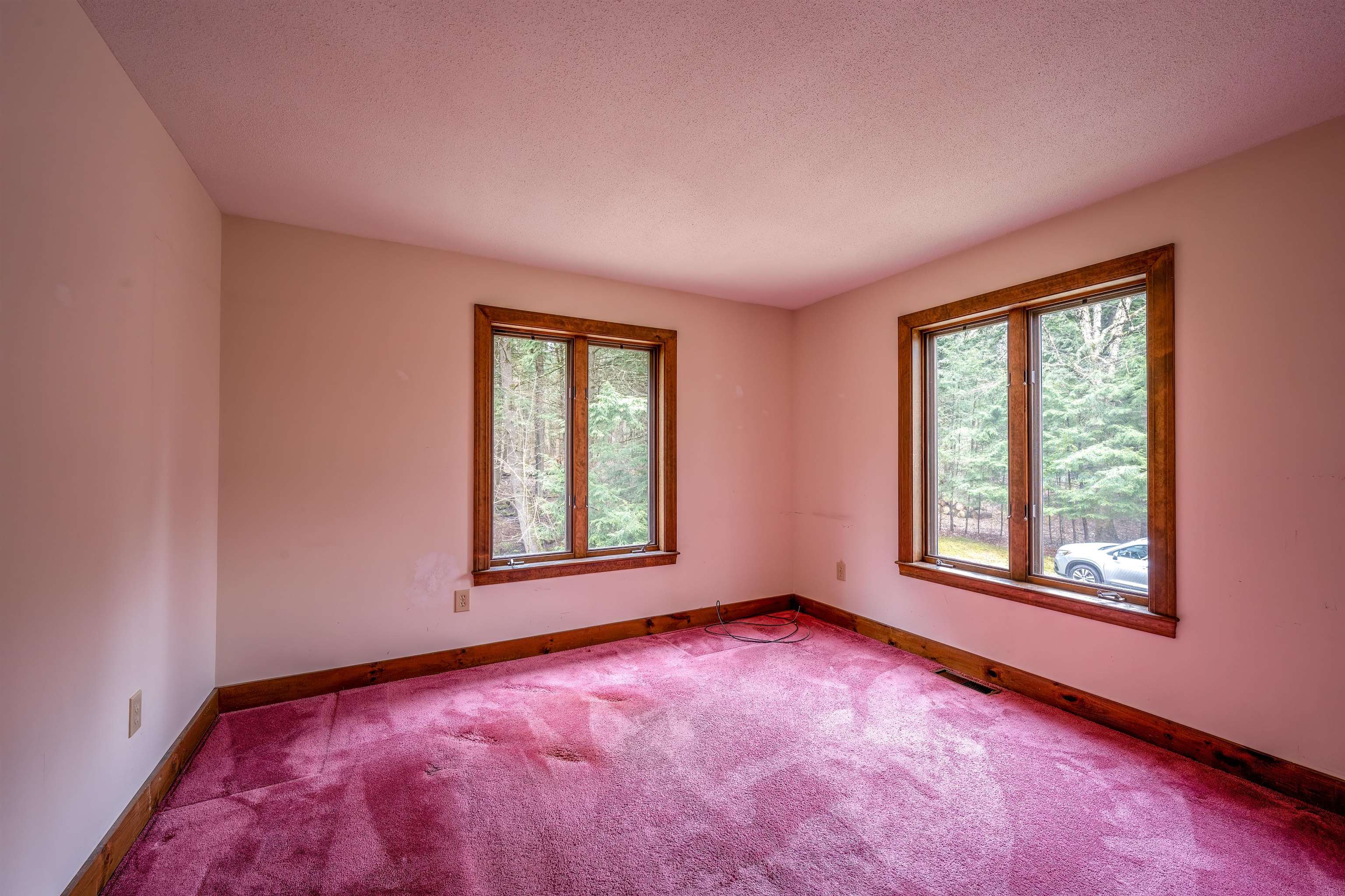 512 Marsh Family Road Hartford, VT 05059 - Photo 10 of 29 Gallery Image 10