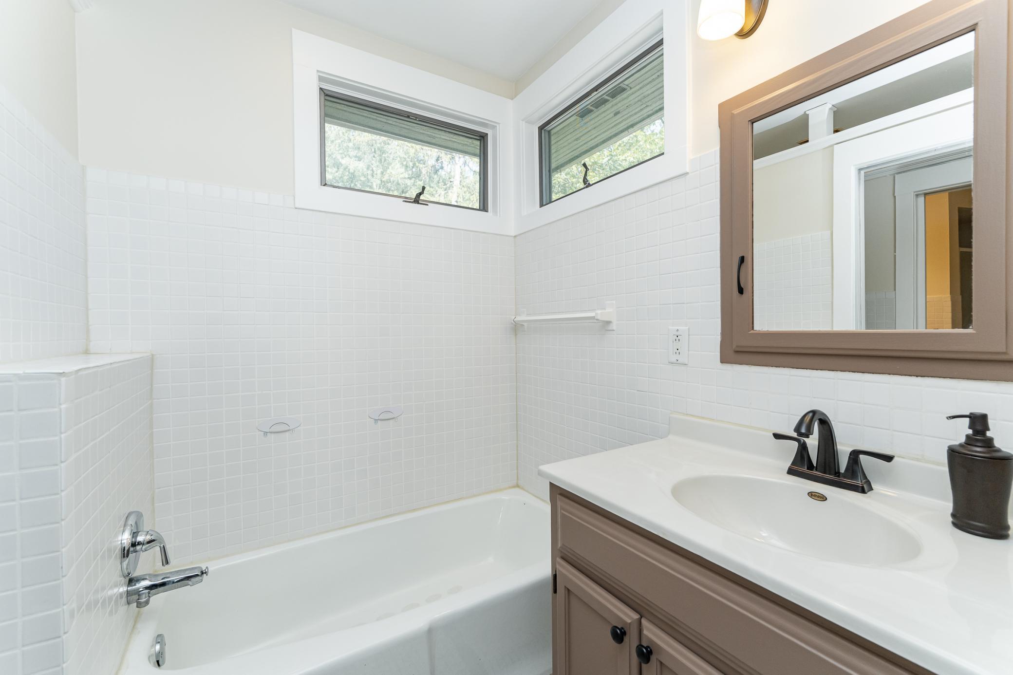 811 6th Street Southwest Rochester, MN 55902 - Photo 22 of 46