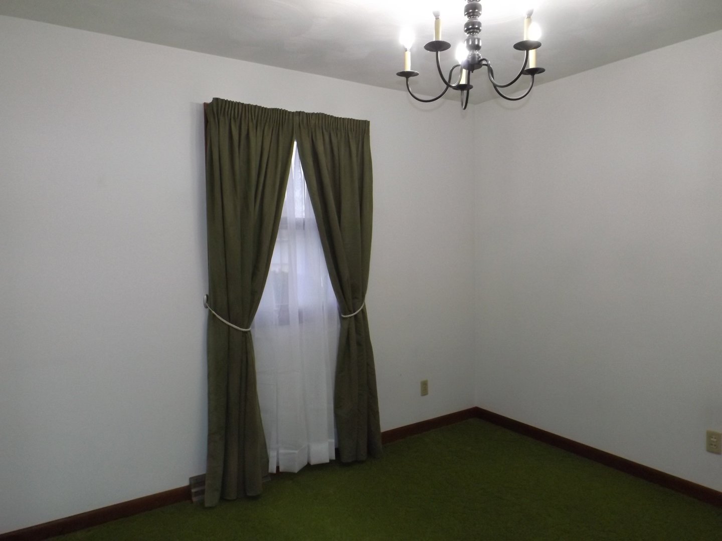 1804 Kelly Road Rock Falls, IL 61071 - Photo 11 of 26 a view of water heater room