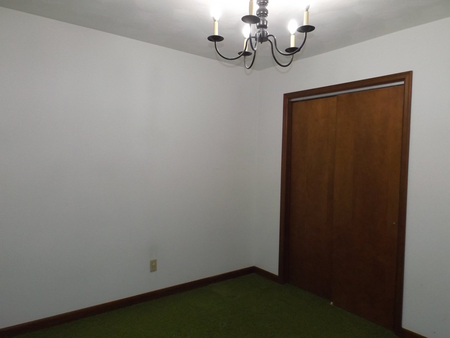 1804 Kelly Road Rock Falls, IL 61071 - Photo 12 of 26