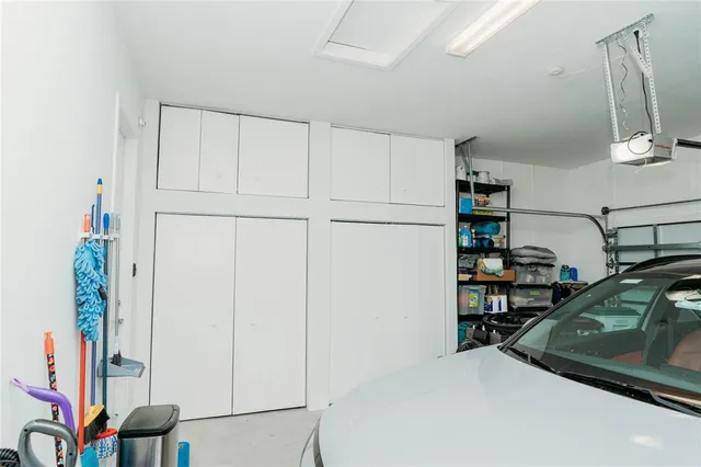 a view of a livingroom with furniture