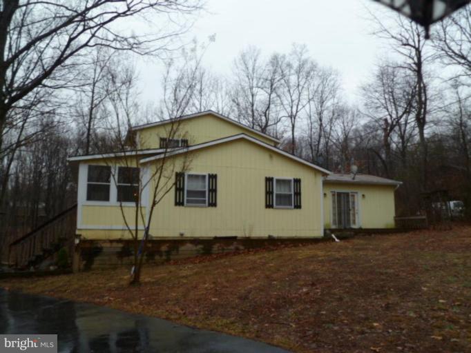 200 Clearview Road Hedgesville, WV 25427 - Photo 1 of 5 Exterior (Main)