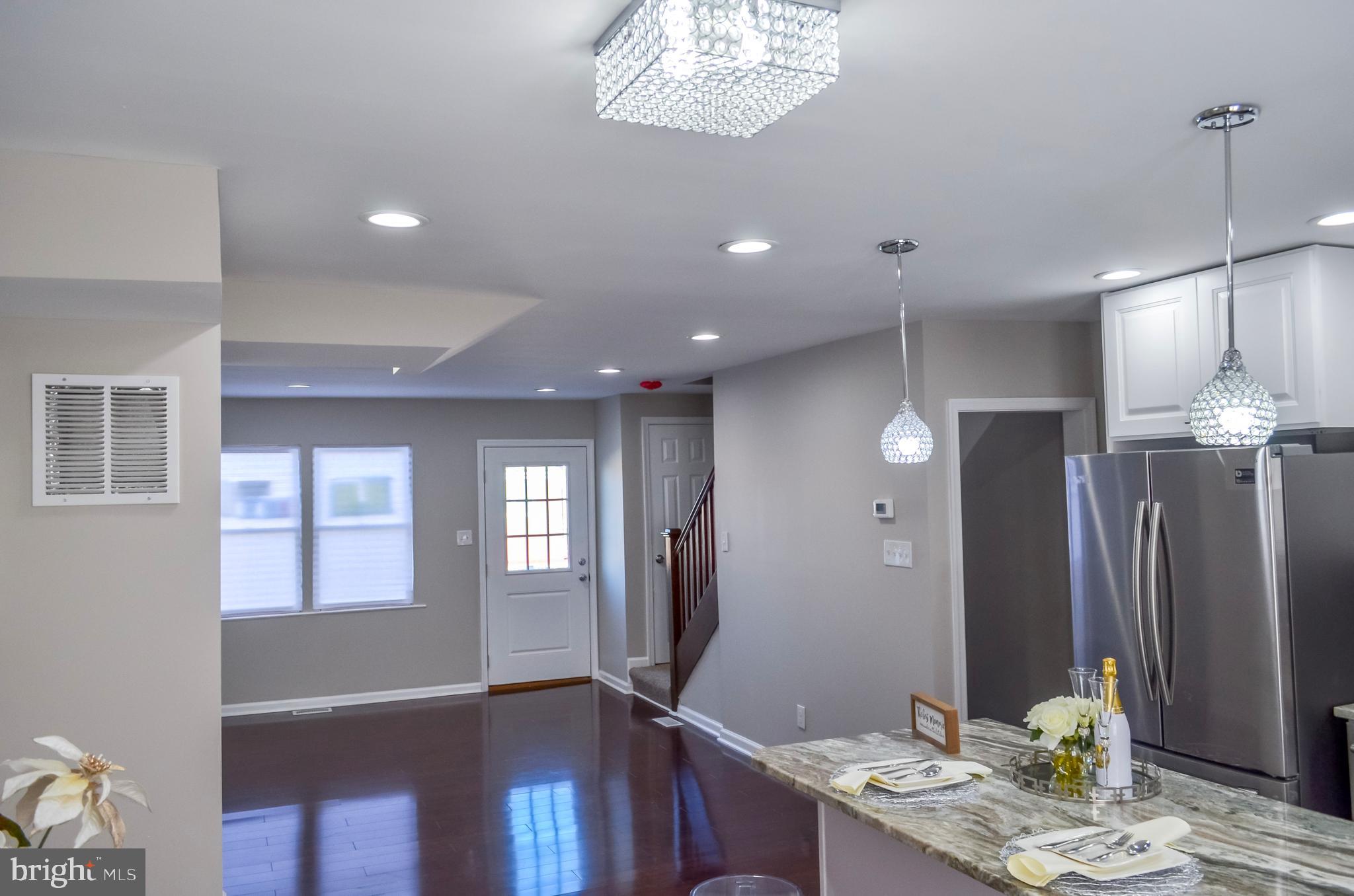 514 Roundview Road Baltimore, MD 21225 - Photo 10 of 45