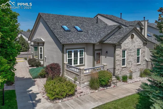 $400,000 | 5105 Saddleback Heights, Colorado Springs, CO 80923