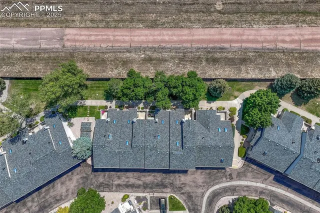 $400,000 | 5105 Saddleback Heights, Colorado Springs, CO 80923