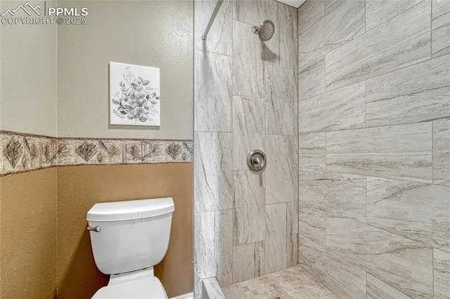 $400,000 | 5105 Saddleback Heights, Colorado Springs, CO 80923