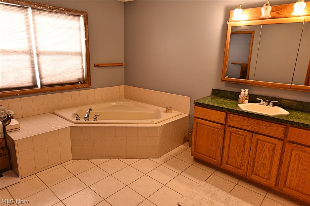 5525 Ledge Road Madison, OH 44057 - Photo 7 of 17