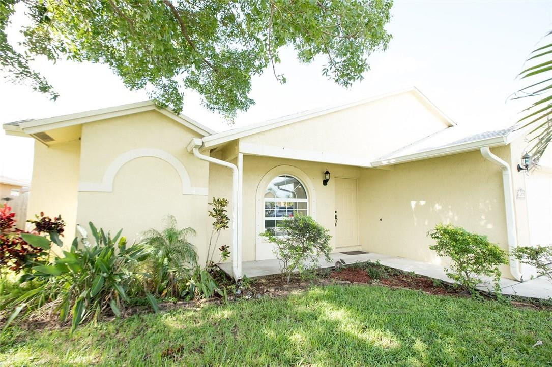 6255 Foster Street Jupiter, FL 33458 - Photo 3 of 28 Photo 3