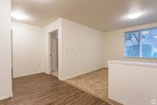 $1,400 | 6940 37th Avenue South, Seattle, WA 98118