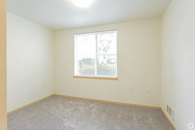 $1,400 | 6940 37th Avenue South, Seattle, WA 98118