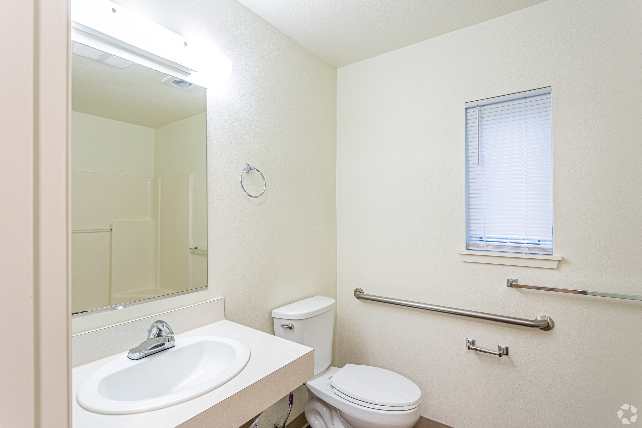 6940 37th Avenue South Seattle, WA 98118 - Photo 29 of 30