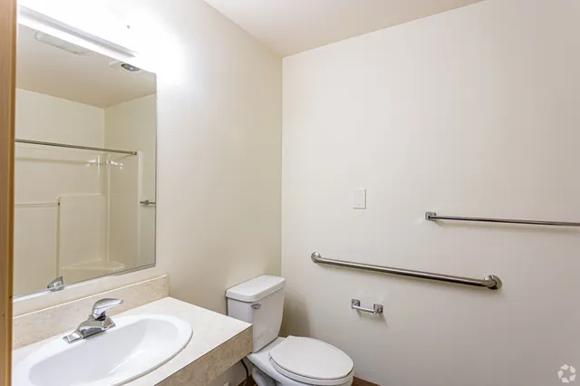 $1,400 | 6940 37th Avenue South, Seattle, WA 98118