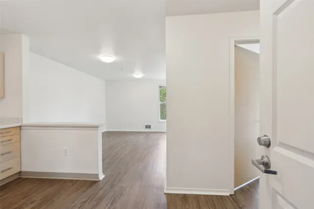 $1,400 | 6940 37th Avenue South, Seattle, WA 98118