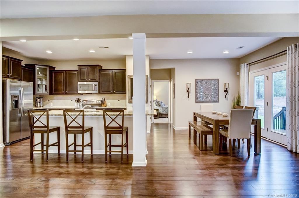 710 Old Cove Road Tega Cay, SC 29708 - Photo 15 of 38