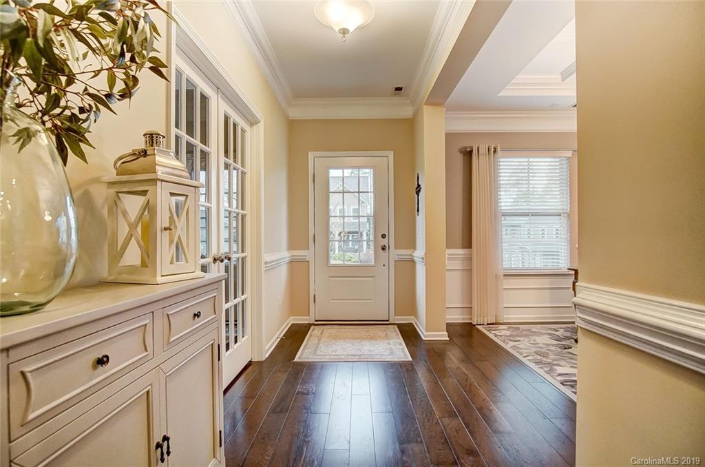 710 Old Cove Road Tega Cay, SC 29708 - Photo 5 of 38