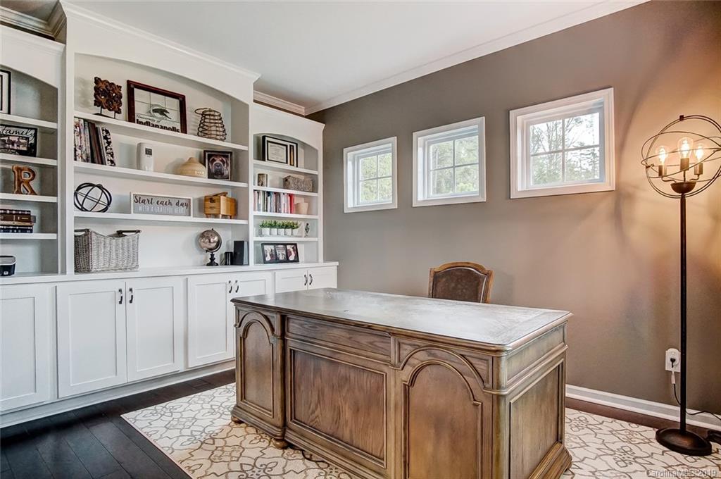 710 Old Cove Road Tega Cay, SC 29708 - Photo 10 of 38