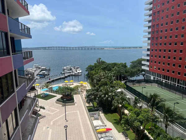$1,495,000 | 1581 Brickell Avenue, Unit 406, Miami, FL 33129