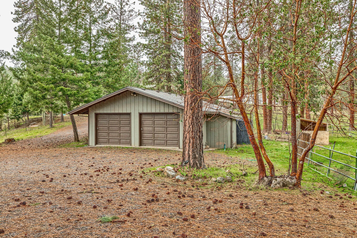 17153 Antioch Road White City, OR 97503 - Photo 15 of 39 73_AR2_27_mls