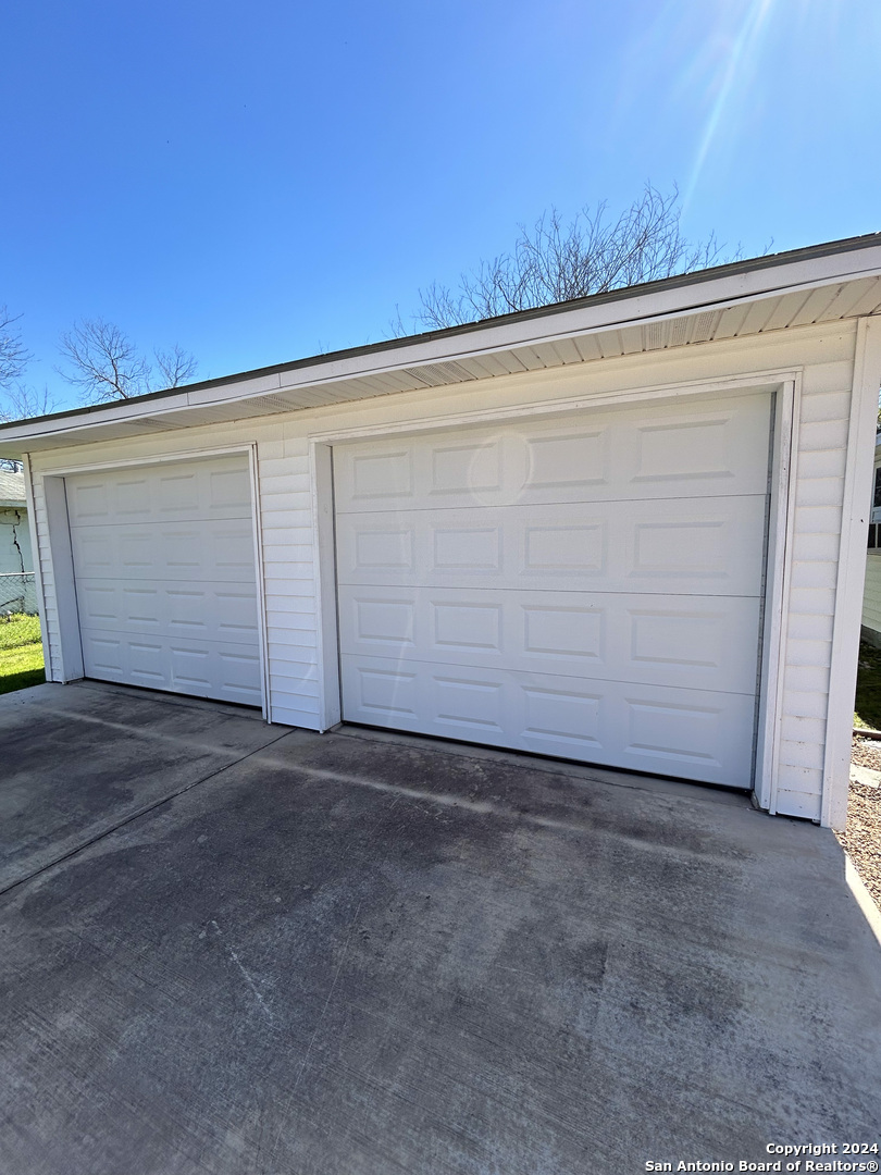 613 East Ireland Street Seguin, TX 78155 - Photo 34 of 42 a view of backyard