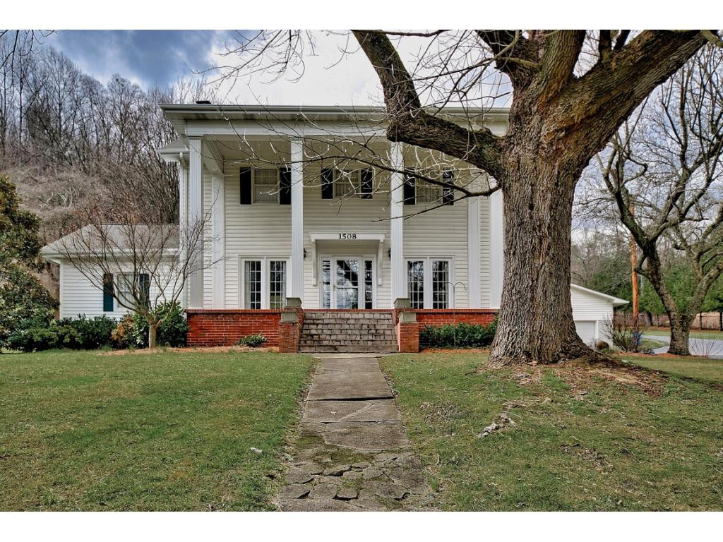 1508 State Line Road Elizabethton, TN 37643 - Photo 1 of 36 Photo 1