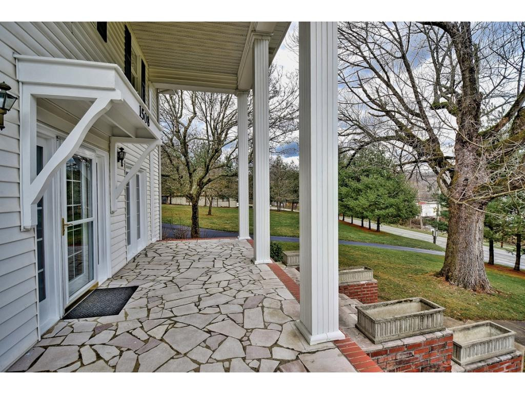 1508 State Line Road Elizabethton, TN 37643 - Photo 6 of 36 Photo 6