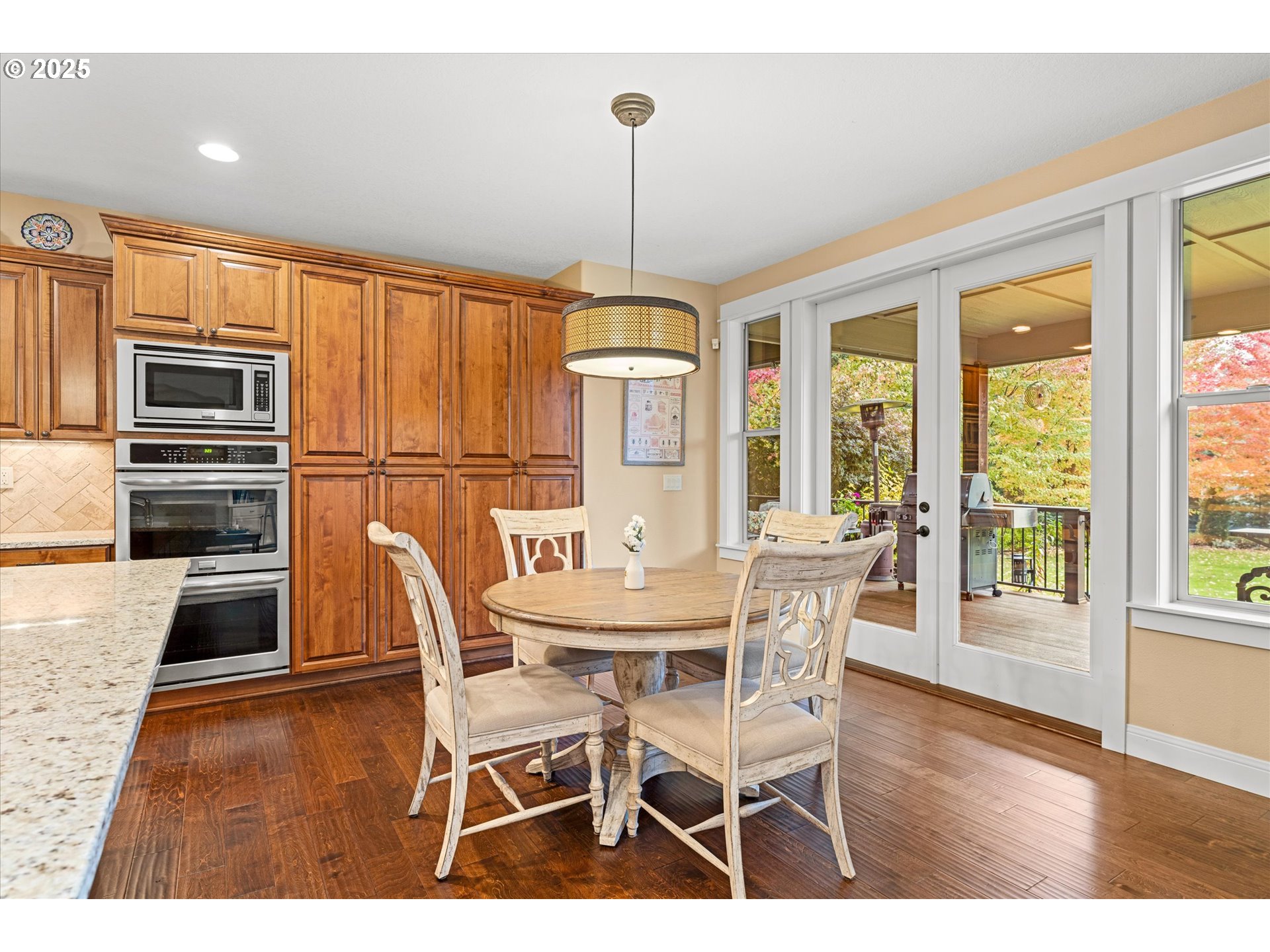 17693 South Anderson Road Oregon City, OR 97045 - Photo 11 of 39 Gallery Image 11